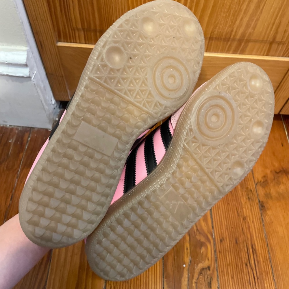 adidas Originals Samba Sneakers in Pink and Black - Picture 6 of 8